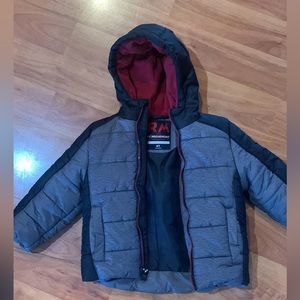 Boys winter coat in 4T